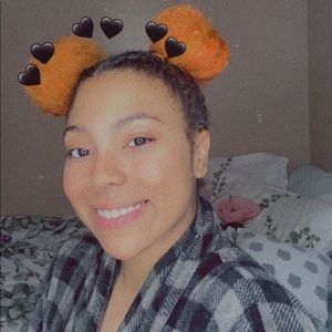 Meet your Posher, Milasia